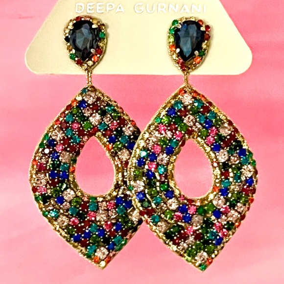 NWT Deepa Gurnani Luxe Beaded Crystal Chandeliers - Picture 4 of 16